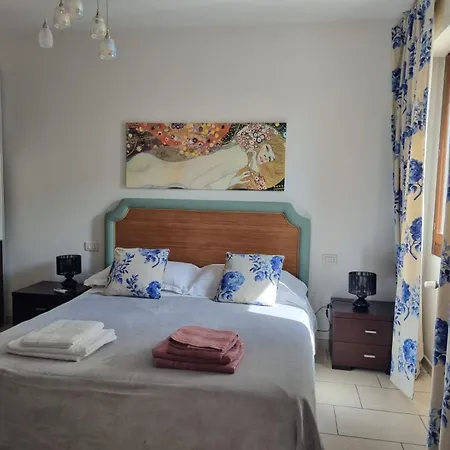La Casa Del Bianconiglio - Free Private Parking - 2 Bathrooms - Terrace-2